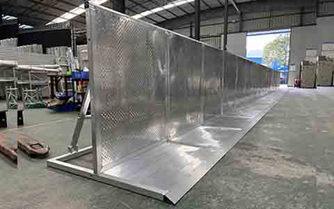 ¡Barricadas de control de multitudes estilo Mojo de aluminio al Reino Unido!
        