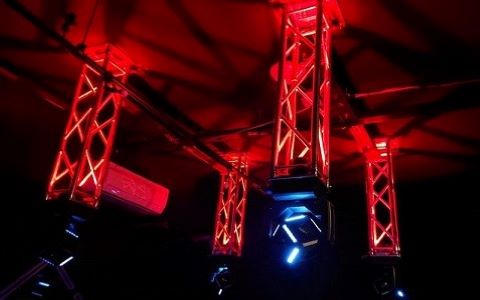 8.8 Kits de truss de iluminación para DJ diseñados e instalados en Japón